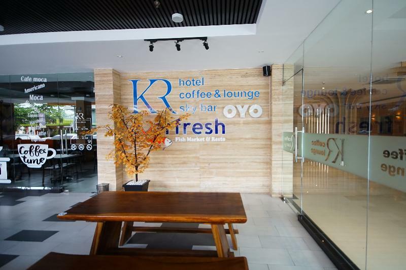 Oyo 344 Kr Hotel Palembang Exterior photo